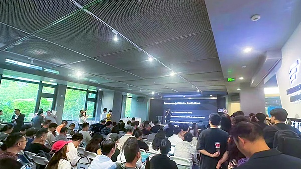 独家揭秘：SBF与政要的最后晚餐，LayerZero迎来重大升级
