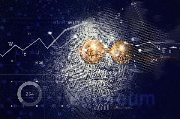 比特币冲击3.5万美元：狂欢前的蓄势？