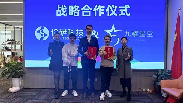 币圈大佬CZ在香港掀桌：这番炮轰把香港Web3政策扒得底裤都不剩