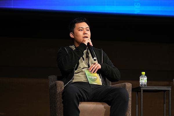 当轮滑遇上元宇宙：玛特宇宙与轮滑超人的创新跨界之旅